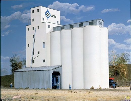 ADM Grain Elevator Kit-3022 : HO