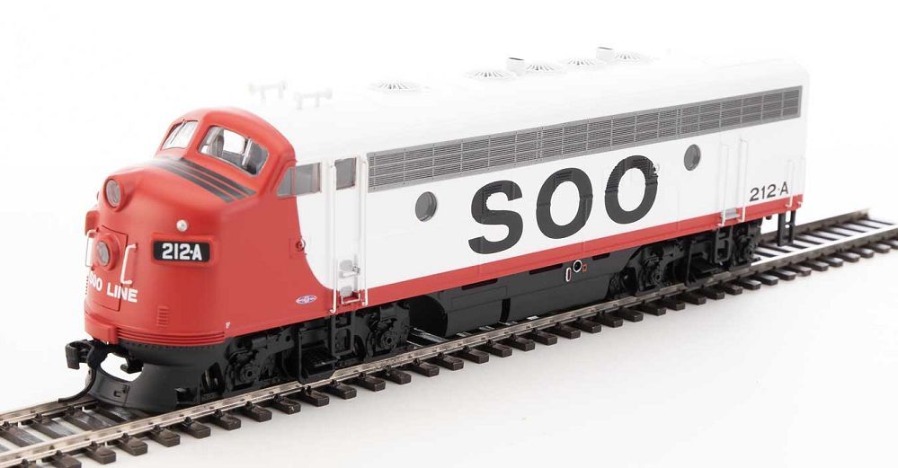 EMD F7 A/B Set - Soo Line SOO 212A, 2201C w/DCC & ESU Loksound - 19979 : HO