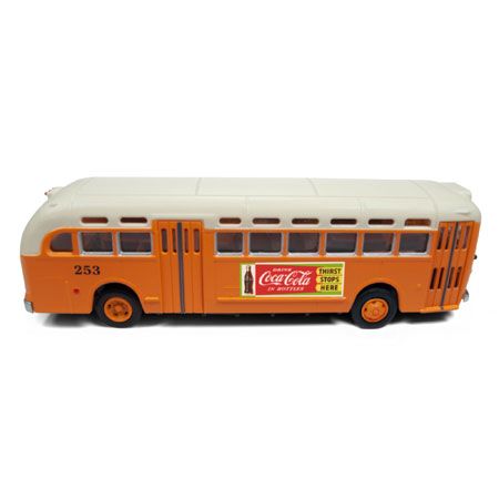 GMC Bus-32316 : HO